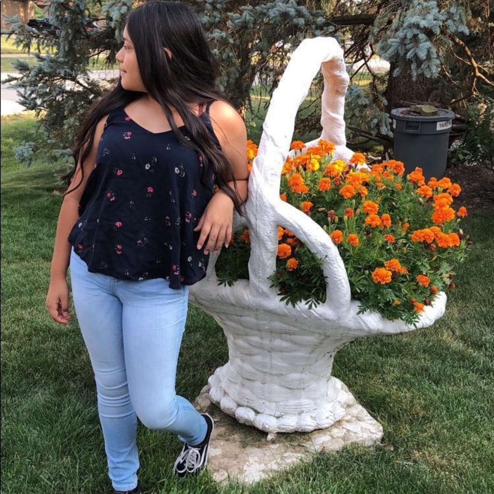 Meet your Posher, Marissa
